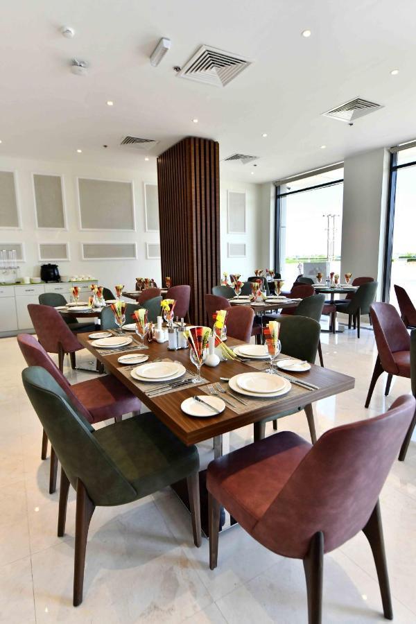 Be Inn Hotel Seeb Dış mekan fotoğraf